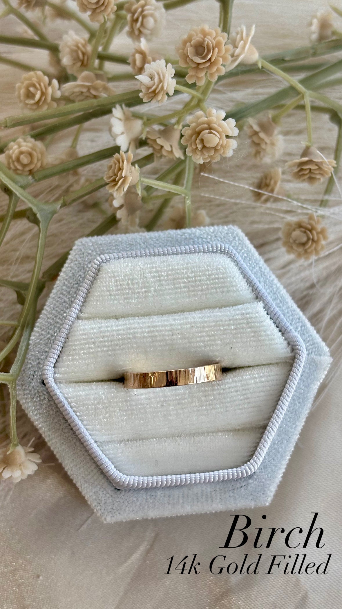 Statement Ring Class