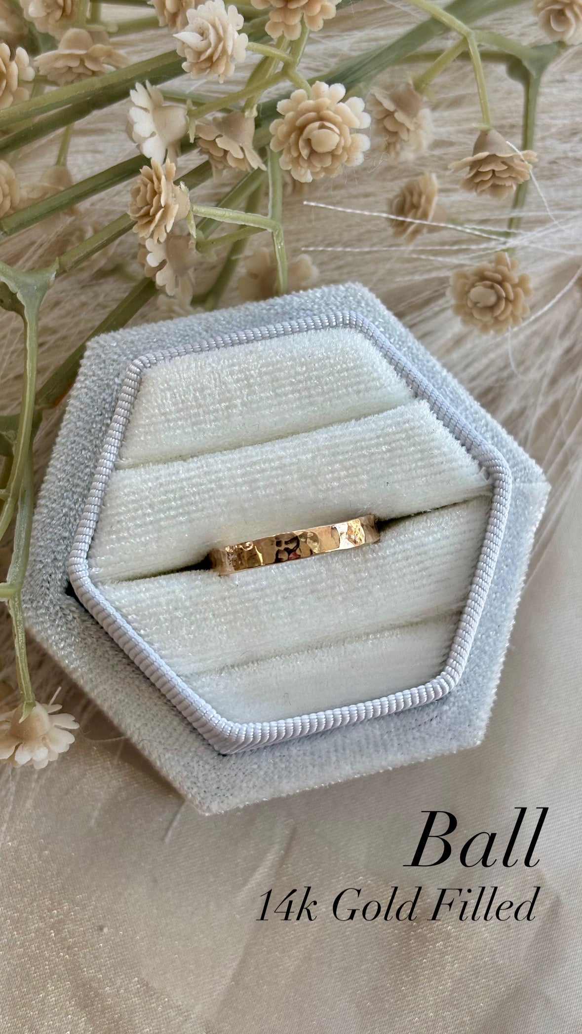 Statement Ring Class
